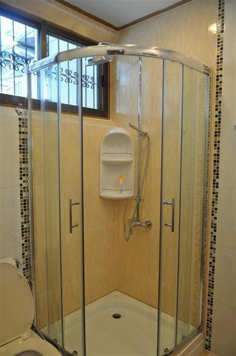 Bathroom, Suksabai Villa Pattaya, Pattaya