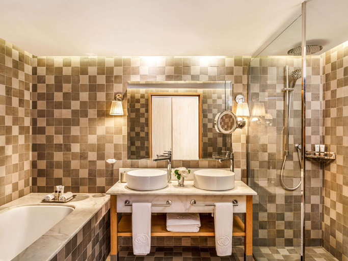Bathroom 6