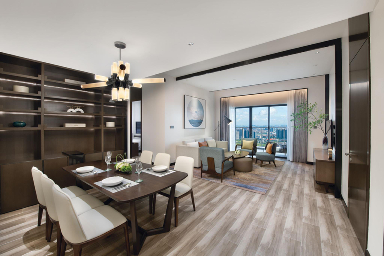 Dining Room 3
