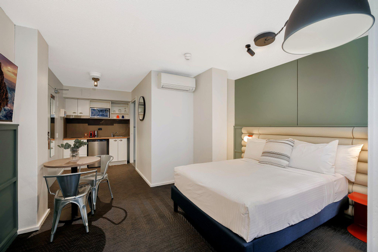 Bedroom 21