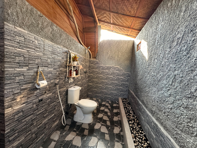 Bathroom 8