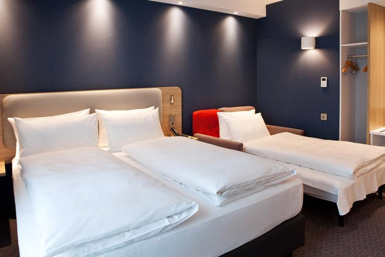 Bedroom 23