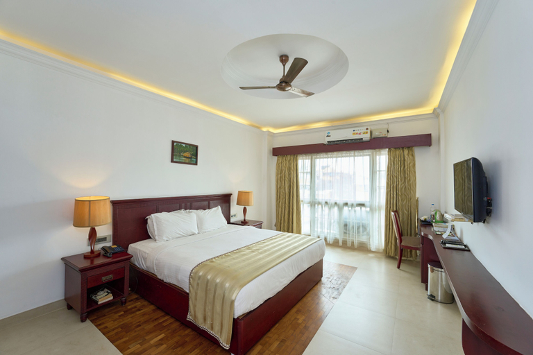 Bedroom 2, NO 18 HOTEL, Ernakulam
