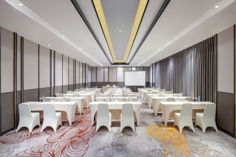 Business Facilities 27