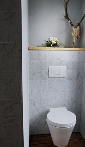 Bathroom 2, Event- Kultur & B&B Kunst Schloss Neuenhagen Ubernachten im Denkmal, Märkisch-Oderland