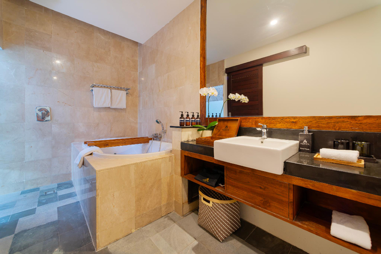 Bathroom 3