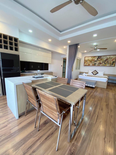 Dining Room 2