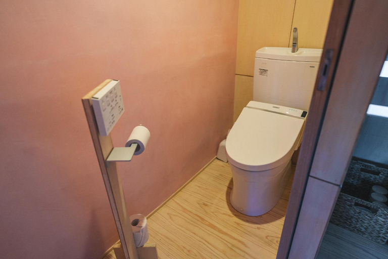 Bathroom 3, Takeda Machi Hotel, Taketa