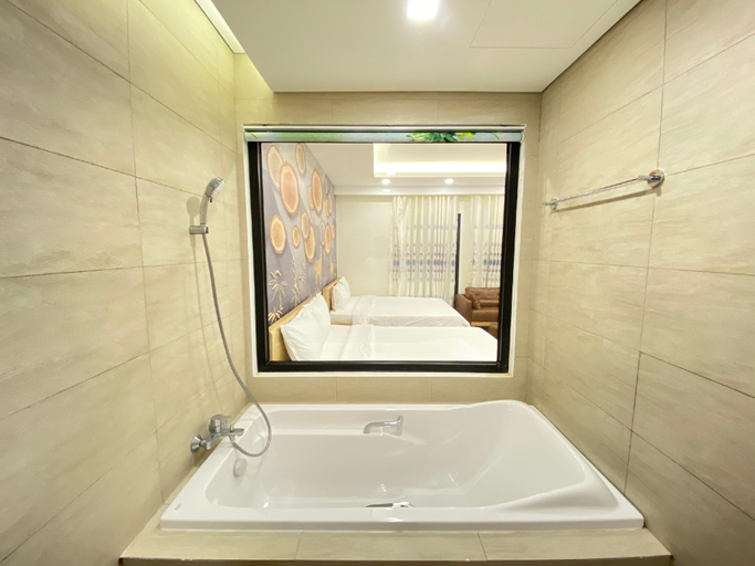 Bathroom 5, FLC Sea Tower Quy Nhơn - View Biển, Qui Nhơn