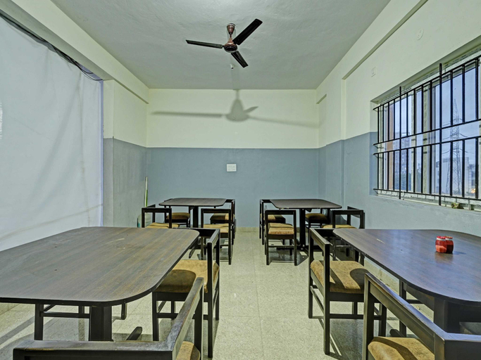 Food & Drinks, Super Hotel O Sri Sapthagiri Comforts, Bangalore