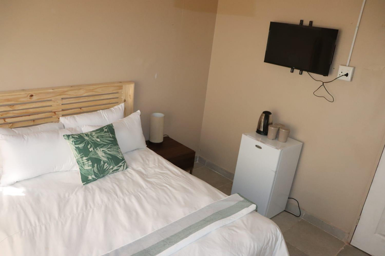 Others 5, Unitrainview guest house, City of Tshwane