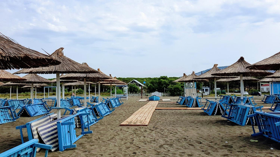 Food & Drinks, Beachfront, Tirana Guest House, Shkodrës