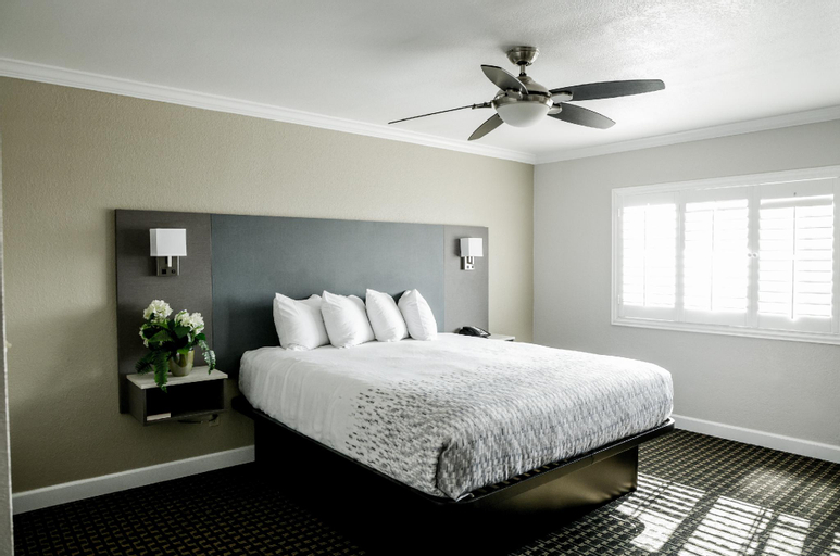 Bedroom 9