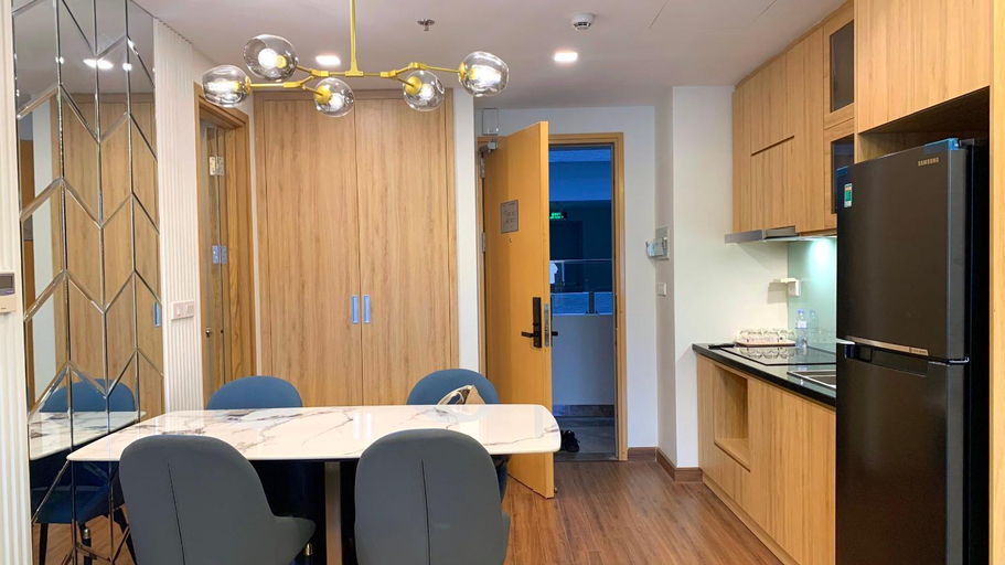 Dining Room 28