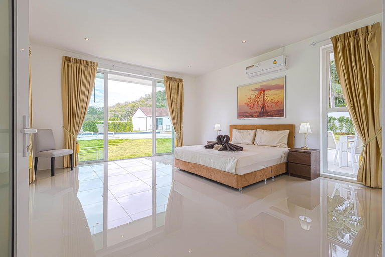 Bedroom 3, Amazing Private 6 Bedroom Pool Villa (ED60), Hua Hin