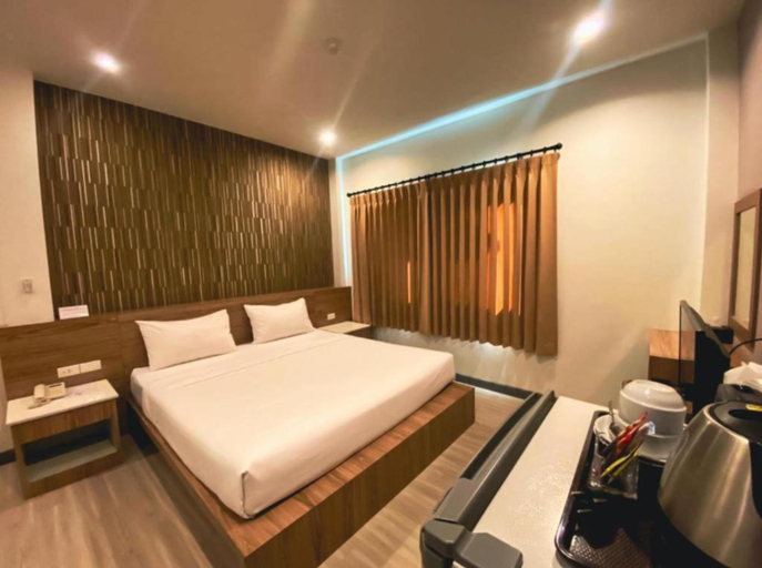 Bedroom 4, Seree Grand Resort (complimentary light breakfast), Hat Yai