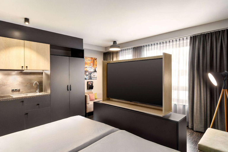 Bedroom 12