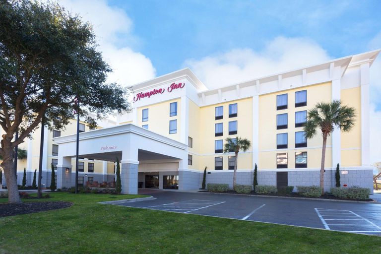 Exterior & Views 2, Hampton Inn North Myrtle Beach-Harbourgate, Horry