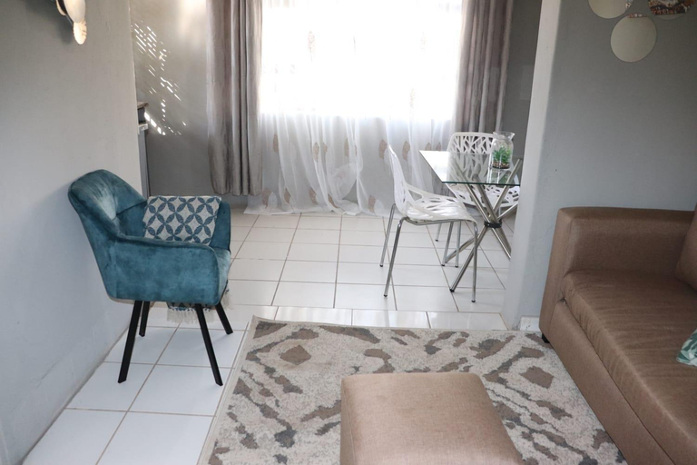 Others 4, Unitrainview guest house, City of Tshwane