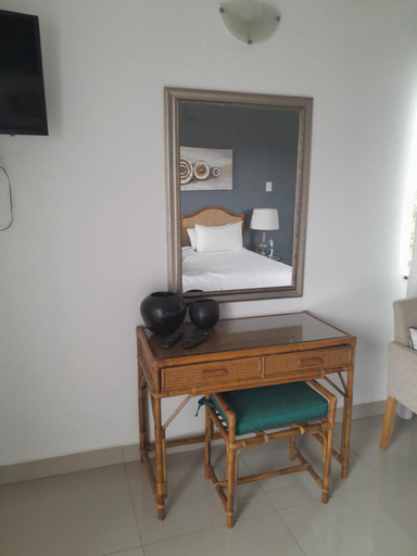 Others 4, Indaba Manor Guesthouse, Ugu