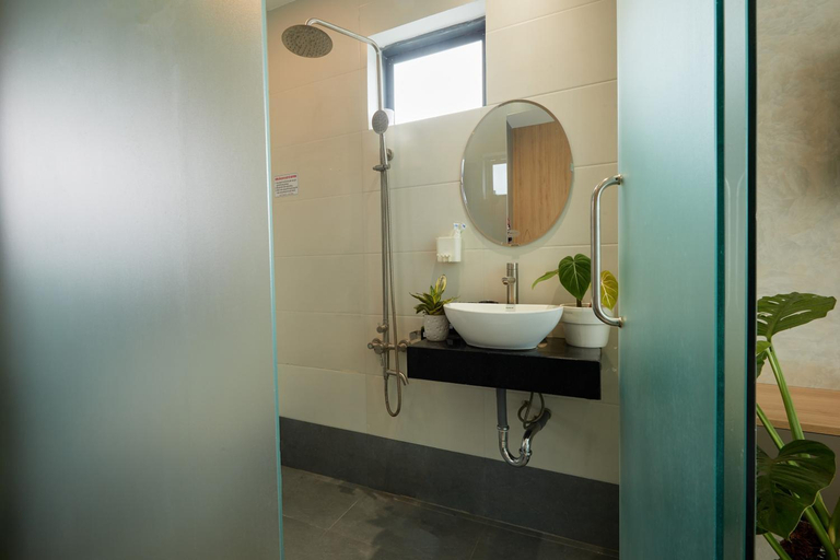 Bathroom, Lux Homestay Quy Nhon, Qui Nhơn