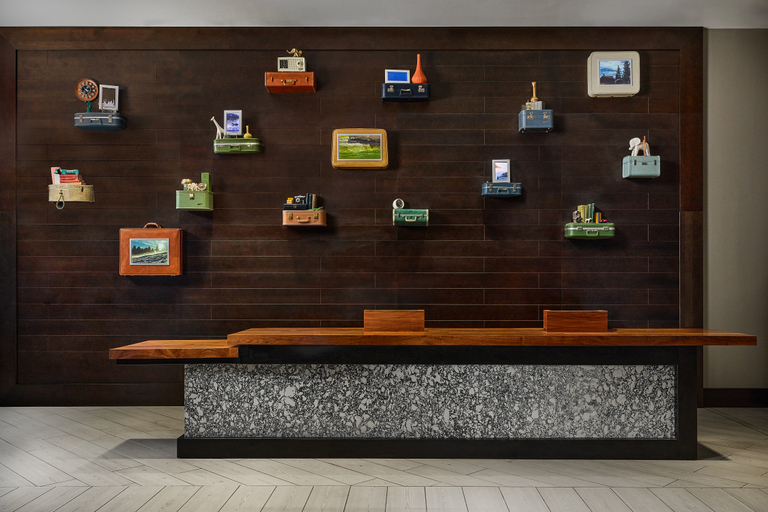 Public Area 2, Hyatt Place Peña Station/Denver Airport, Denver