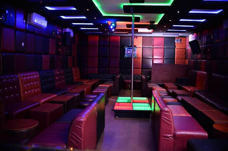 Business Facilities