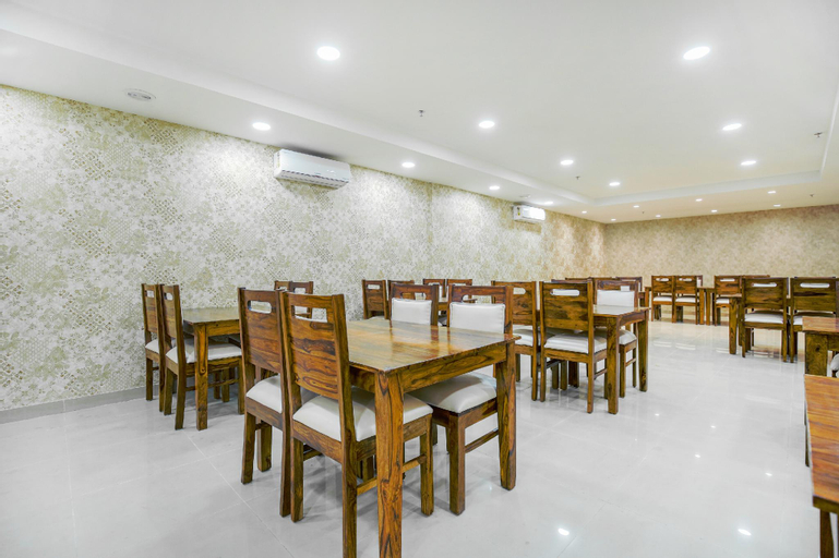 Food & Drinks 3, Hotel AK Continental Zirakpur, Sahibzada Ajit Singh Nagar