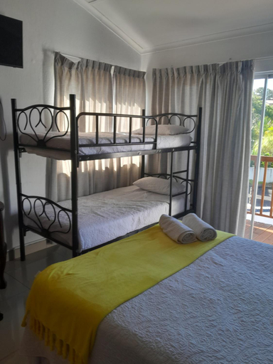 Others 3, Indaba Manor Guesthouse, Ugu