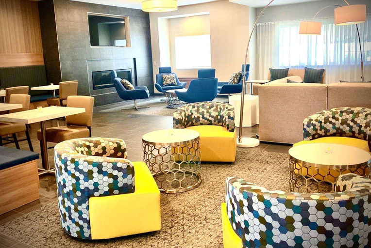 Public Area 2, Microtel Inn & Suites by Wyndham Warsaw, Wyoming