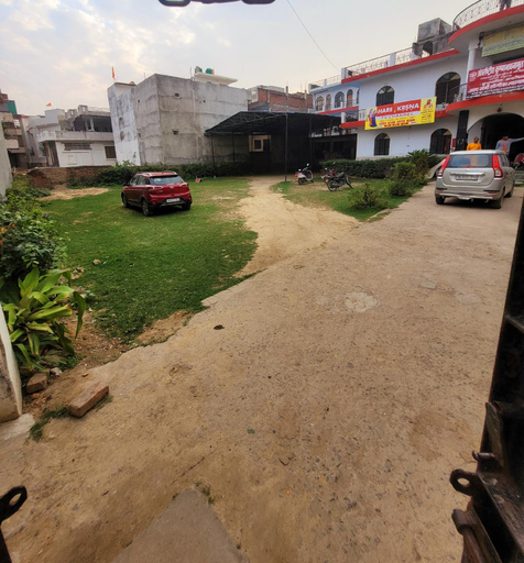 Others 3, Pushpa vatika , Faizabad