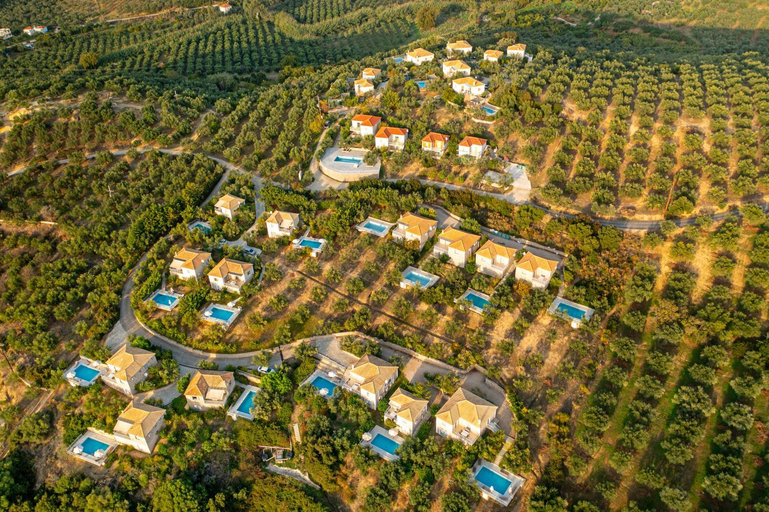 Others 4, Eleonas Holiday Houses, Peloponnese