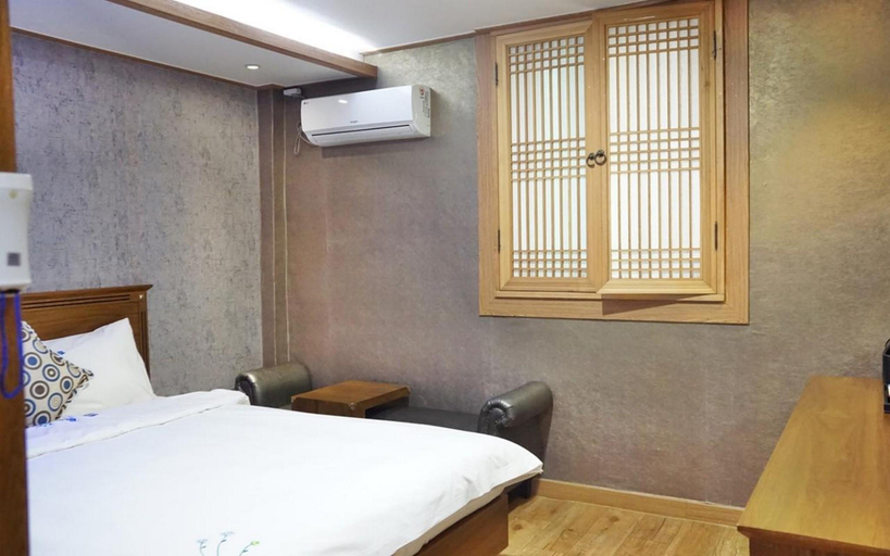 Bedroom 2, Jeonju Gamyeongru Hanoktel, Jeonju