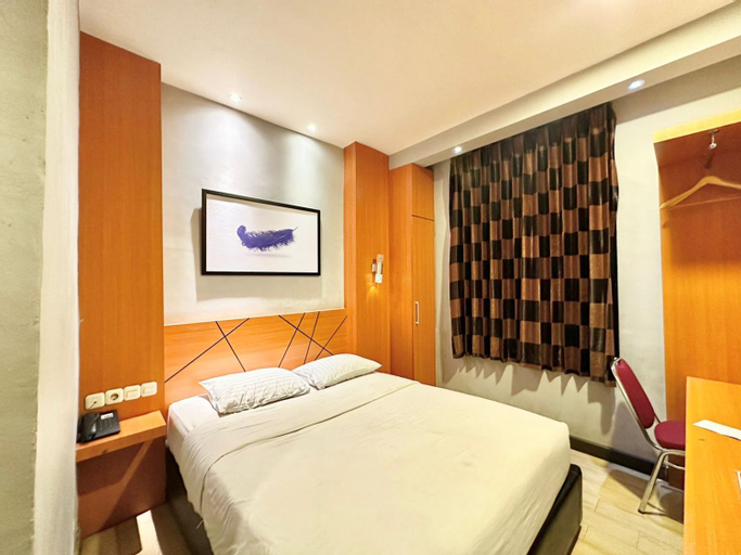 Bedroom 18