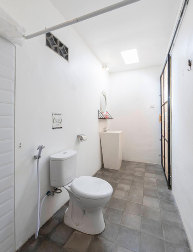 Bathroom 4