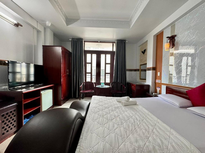 Bedroom 1, Khach San Kim Long, District 10
