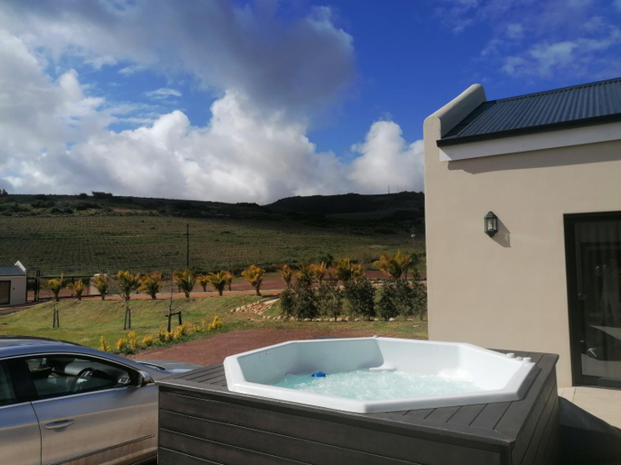 Others 5, Eikenhof Estate, Cape Winelands