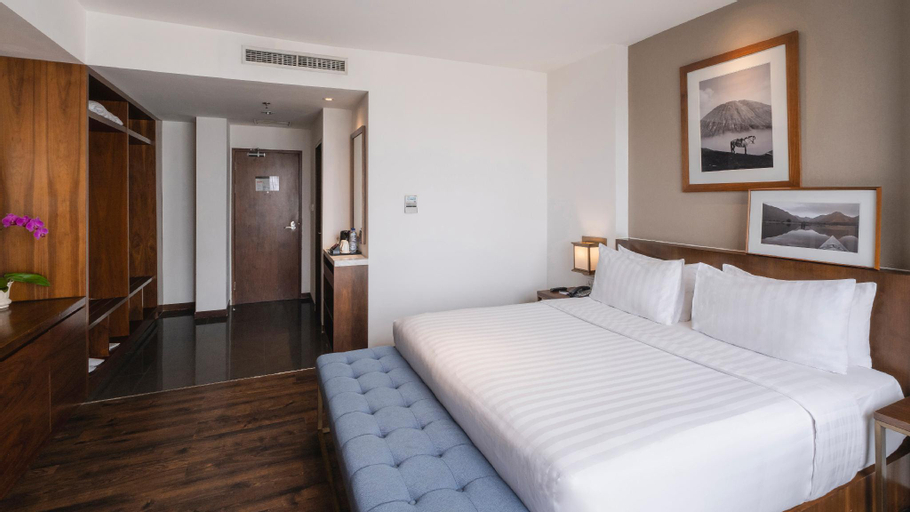 Bedroom 13