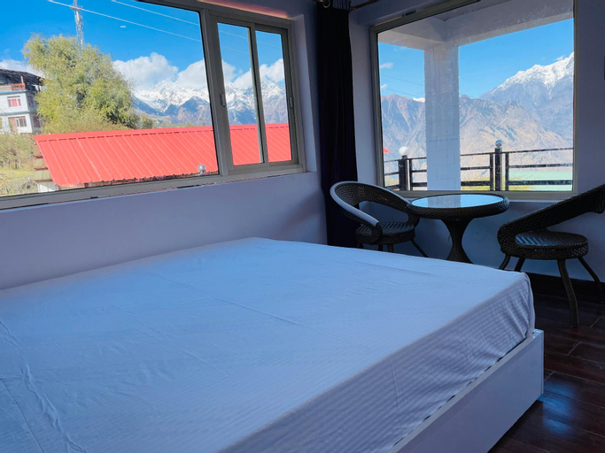 Bedroom 6