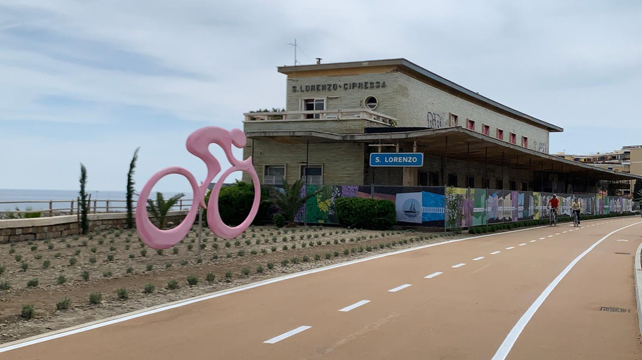 Luxury Apartment San Lorenzo al Mare, Imperia