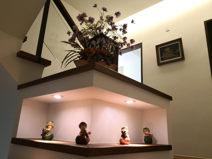 Others 4, Love Happiness Inn, Yilan