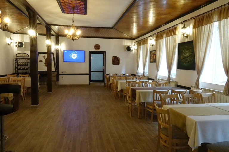 Food & Drinks 4, Семеен хотел Орфеи, Borino