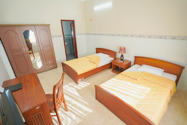 Others 4, Hoa Binh 2 Hotel, Long Xuyen Township