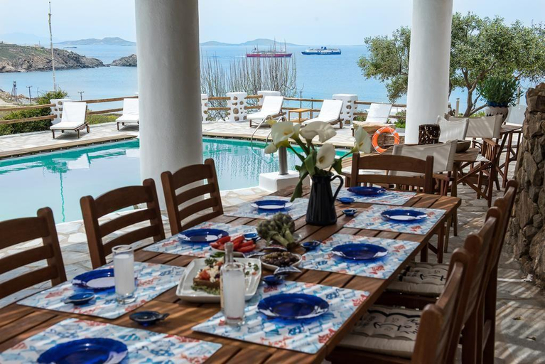 Food & Drinks 5, ANEROUSSES TRADITIONAL HOUSES, South Aegean