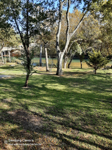Others 4, Horseshoe Riverside Lodge, Comal