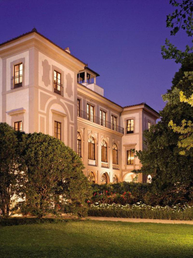 Exterior 1