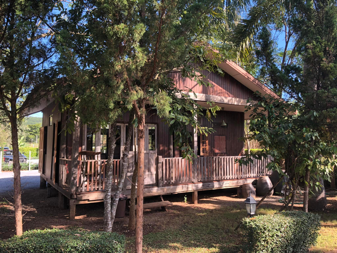 Tuscania Private Villa Khao Yai, Pak Chong