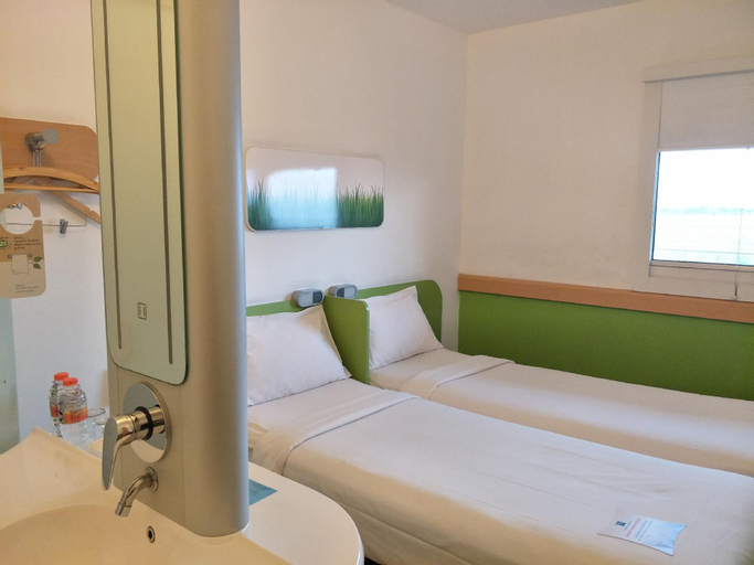 Bedroom 19