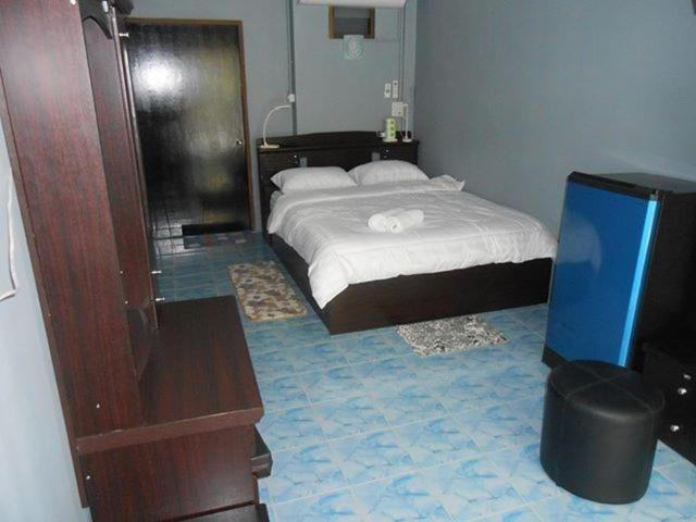 Others 3, Nieuw Vlaanderen, Pattaya