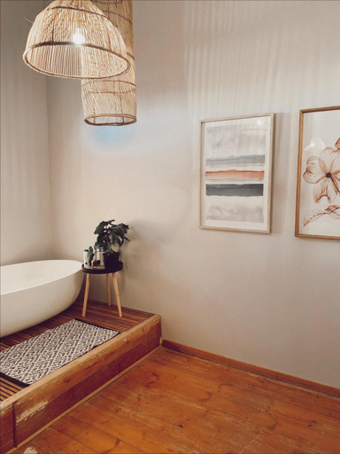 Bathroom 1, Britskraal Guest Farm, Pixley ka Seme